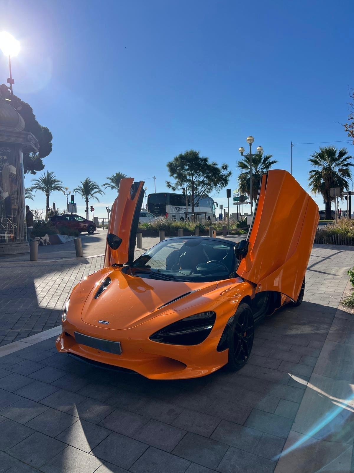 McLaren 750s Spider — photo 3